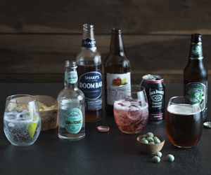 Sit, drink, chat from