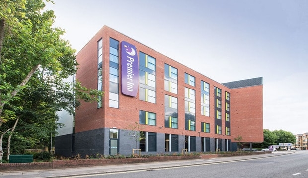 Exterior of Premier Inn Chelmsford City Centre