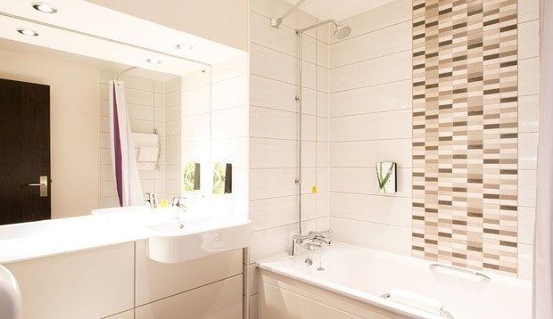 Bathroom at Premier Inn Clacton-On-Sea (Seafront)
