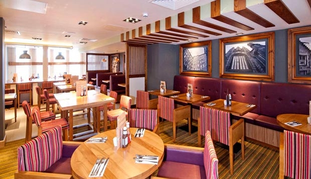 Restaurant at Premier Inn Edinburgh City Centre (Princes Street)