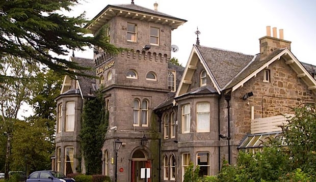 Exterior of Premier Inn Edinburgh A1 (Musselburgh)