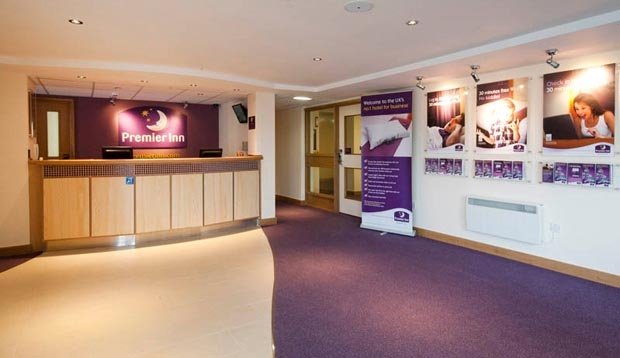 Reception at Premier Inn Glasgow Newton Mearns (M77 J4)