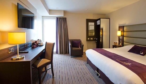 Double room at Premier Inn Glasgow Pacific Quay (SECC)