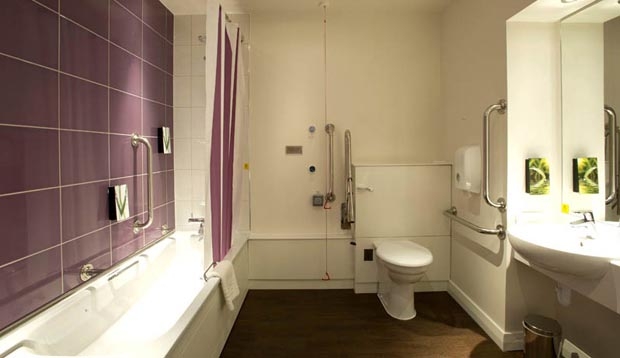 Bathroom at Premier Inn Glasgow Pacific Quay (SECC)