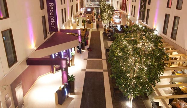 Exterior of Premier Inn London Heathrow Airport (Bath Road)