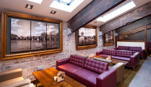 Restaurant area at Premier Inn Kidderminster