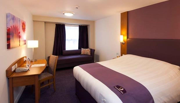 Double room at Premier Inn Leamington Spa Town Centre