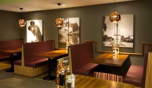 Restaurant area at Premier Inn Leamington Spa Town Centre showing booths