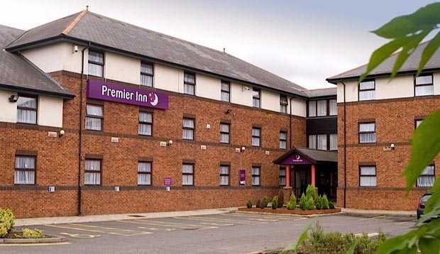 Exterior of Premier Inn Livingston (M8, Jct3) hotel