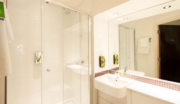 Bathroom at Premier Inn London Hendon (The Hyde) hotel
