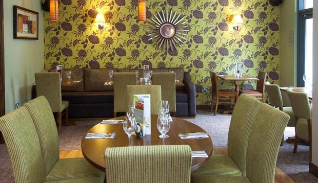 Restaurant at Premier Inn London Richmond