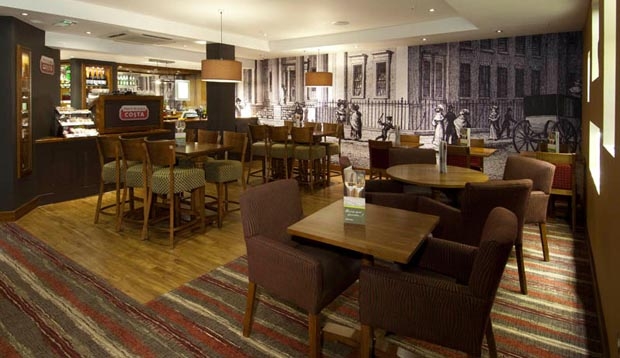 Restaurant area at Premier Inn London Waterloo (Westminster Bridge) hotel