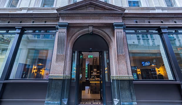 hub London City Bank exterior