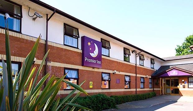 Exterior of Premier Inn Fareham