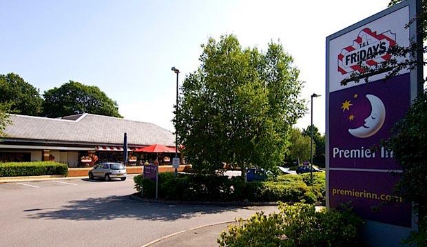 Exterior of Premier Inn Fareham