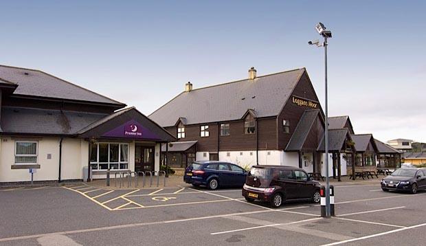 Exterior of Premier Inn Hayle showing car park