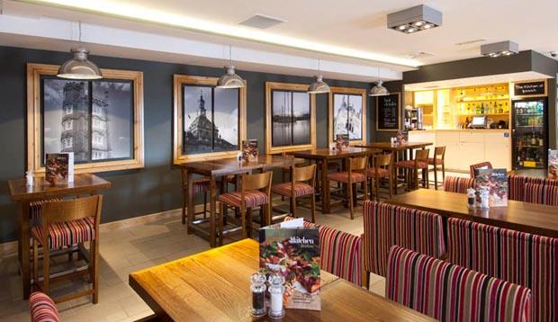Restaurant area at Premier Inn Ipswich Town Centre (Quayside)