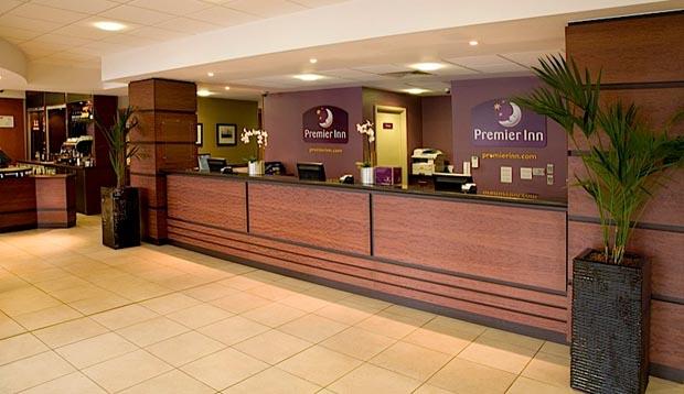 Reception at Premier Inn London City (Tower Hill)