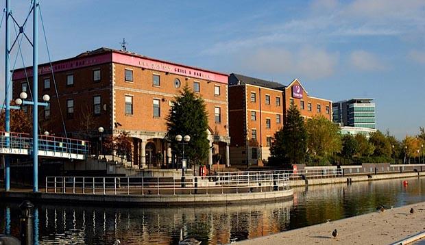 Surrounding area at Premier Inn Manchester Salford Quays hotel with view over water