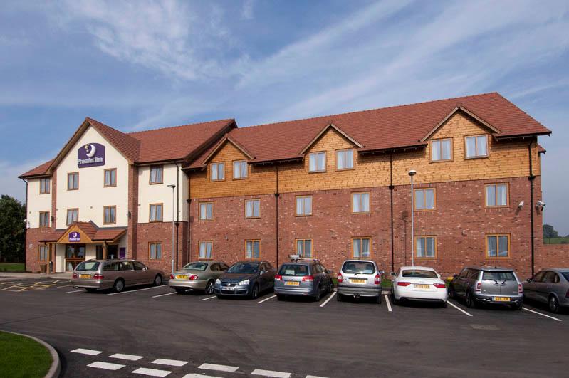 Exterior at Premier Inn Newport/Telford hotel showing car park