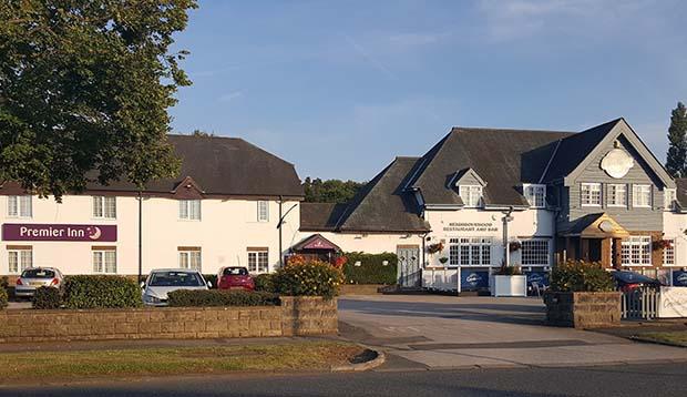 premier travel inn heswall