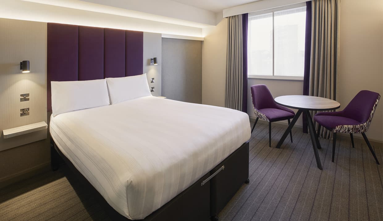 Hotels in London | Premier Inn Greater London | Book Direct