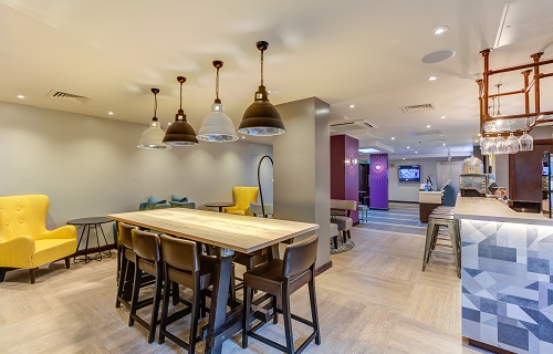 Flexible ground floors for business travellers