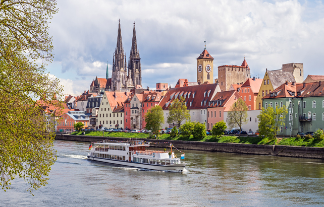 Donaublick auf Regensburg