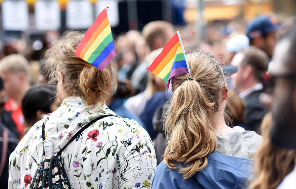 Liebe marschiert weiter