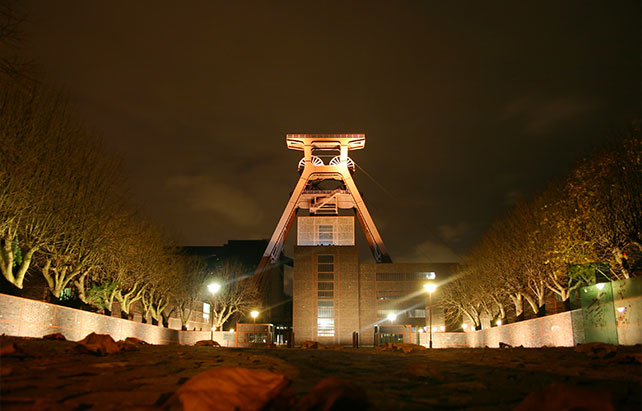 Zeche Zollverein bei Nacht