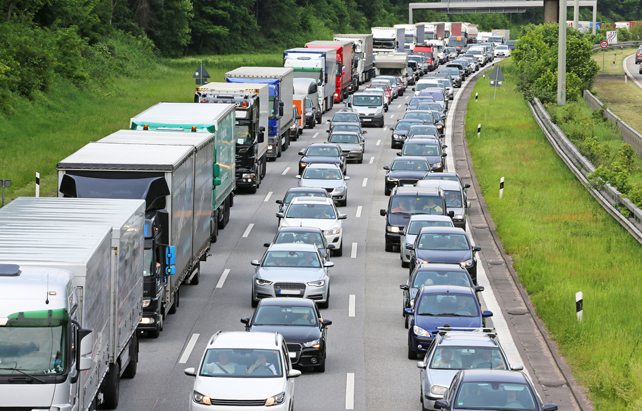 Stau auf einer Autobahn
