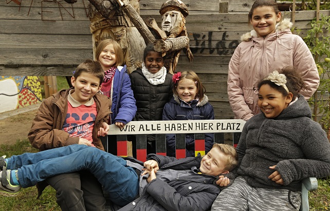 CHILDREN_Entdecker_copyright_Norbert_Blank