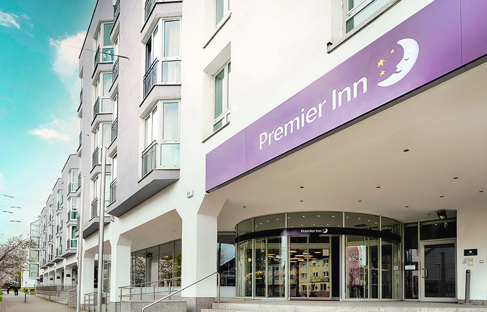 Außenansicht Premier Inn Stuttgart Bad Cannstatt