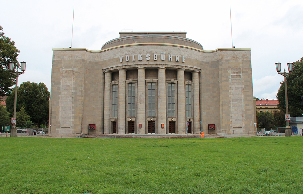 Vorhang auf in der Volksbühne