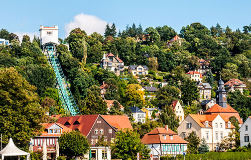 Unterwegs mit der Schwebebahn