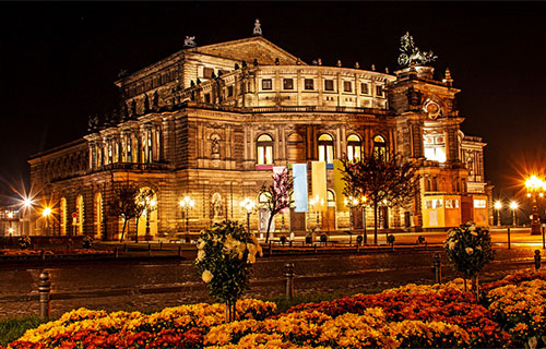 Opernhaus