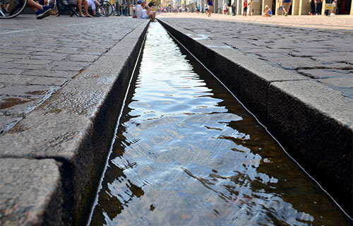 Bächle in der Stadt