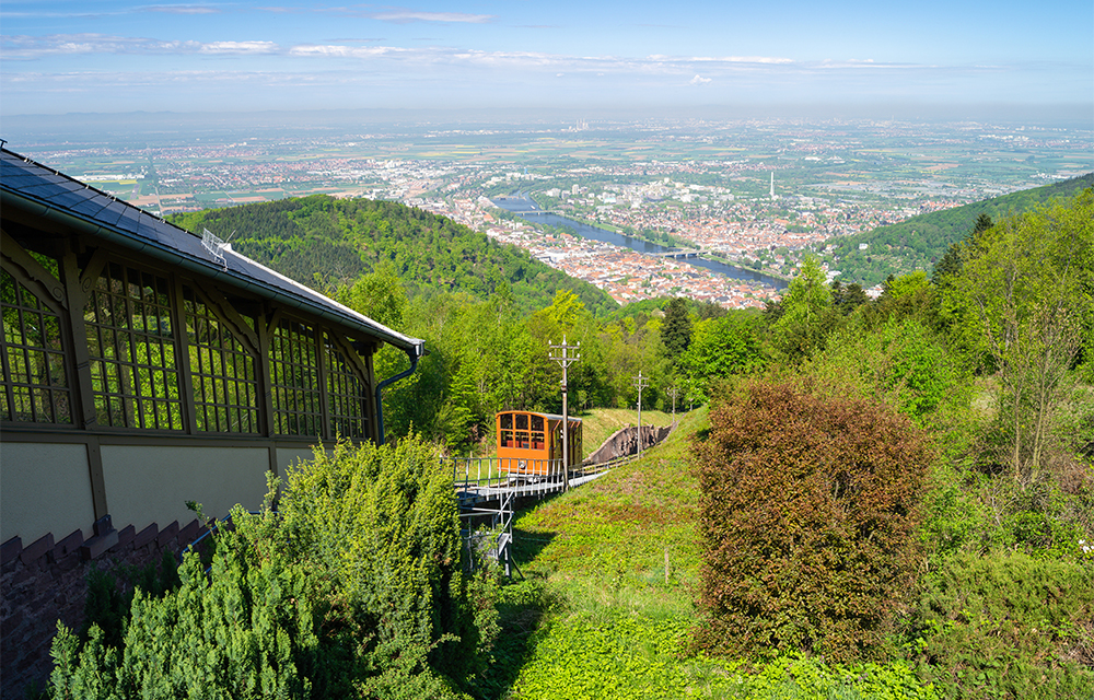 Bahn auf den Königsstuhl