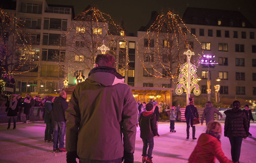 Eislaufen inmitten der Stadt