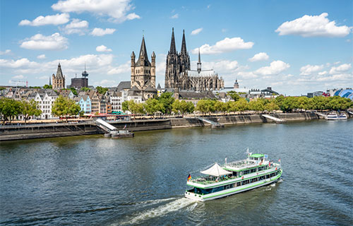 Schifffahrt auf dem Rhein
