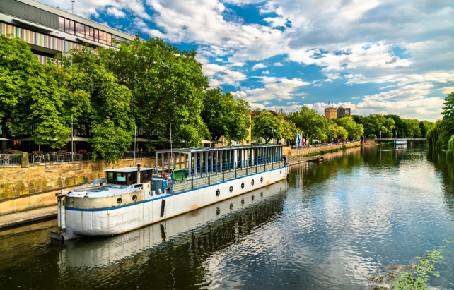 Schiff am Neckar