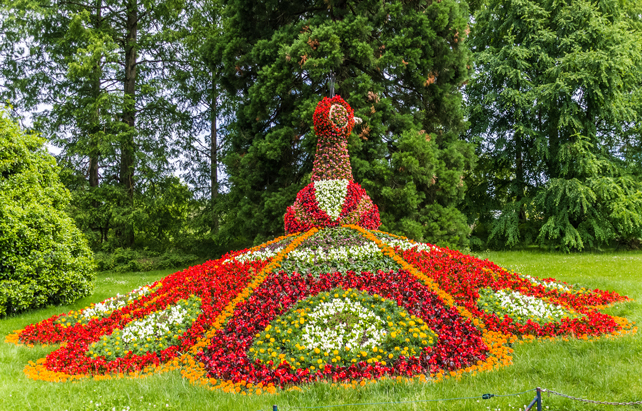Blumeninstallation auf der Insel Mainau