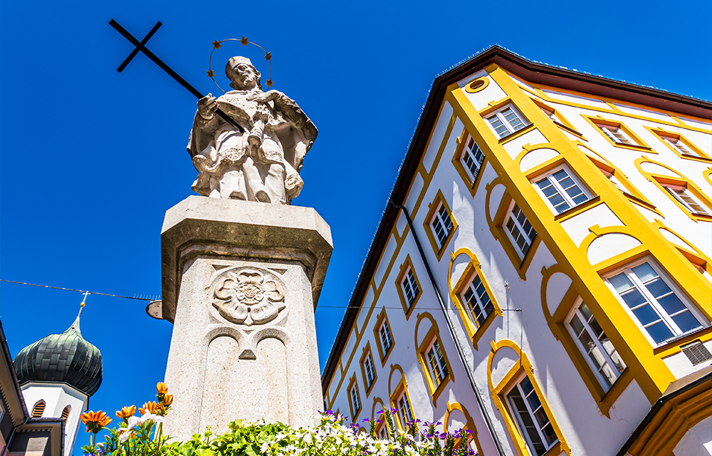 Rosenheim City Lokhofe