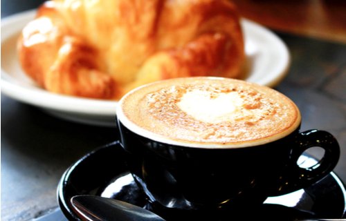 Kaffee & Croissant