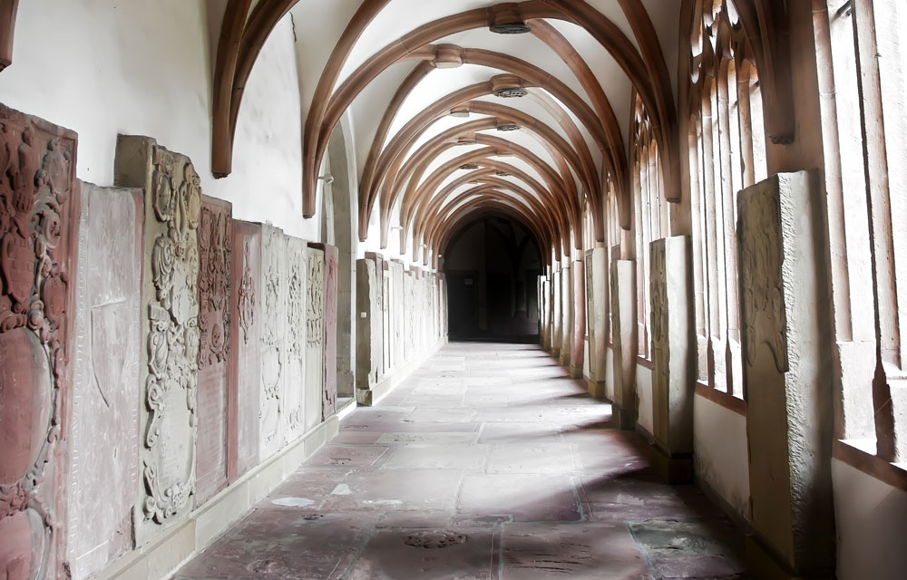 Wandeln im Kreuzgang