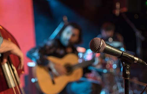 Live music in Horsham