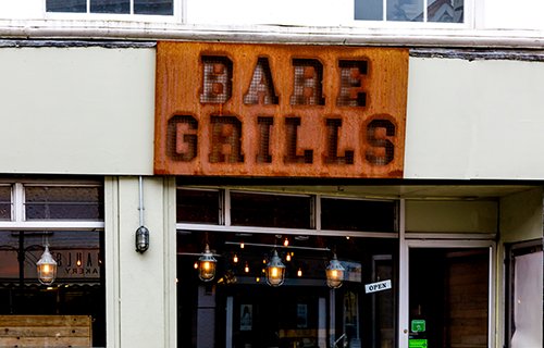 Bare Grills Smokehouse
