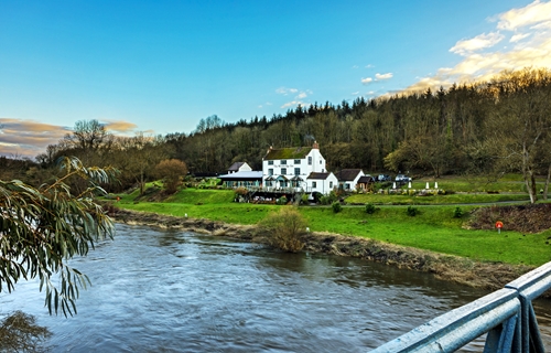The Woodbridge Inn