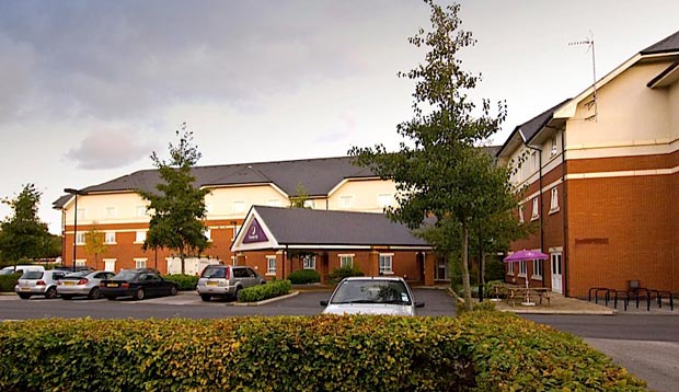 Warrington (M6/J21)