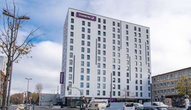 Premier Inn Essen City Centre Hotel